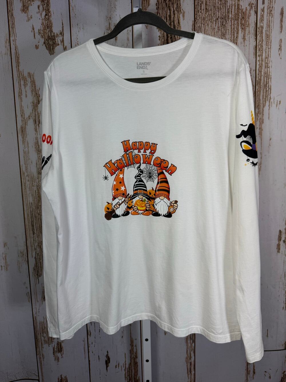 Land's End, White Halloween Graphic Long Sleeve T-Shirt. Size XL. Excellent cond